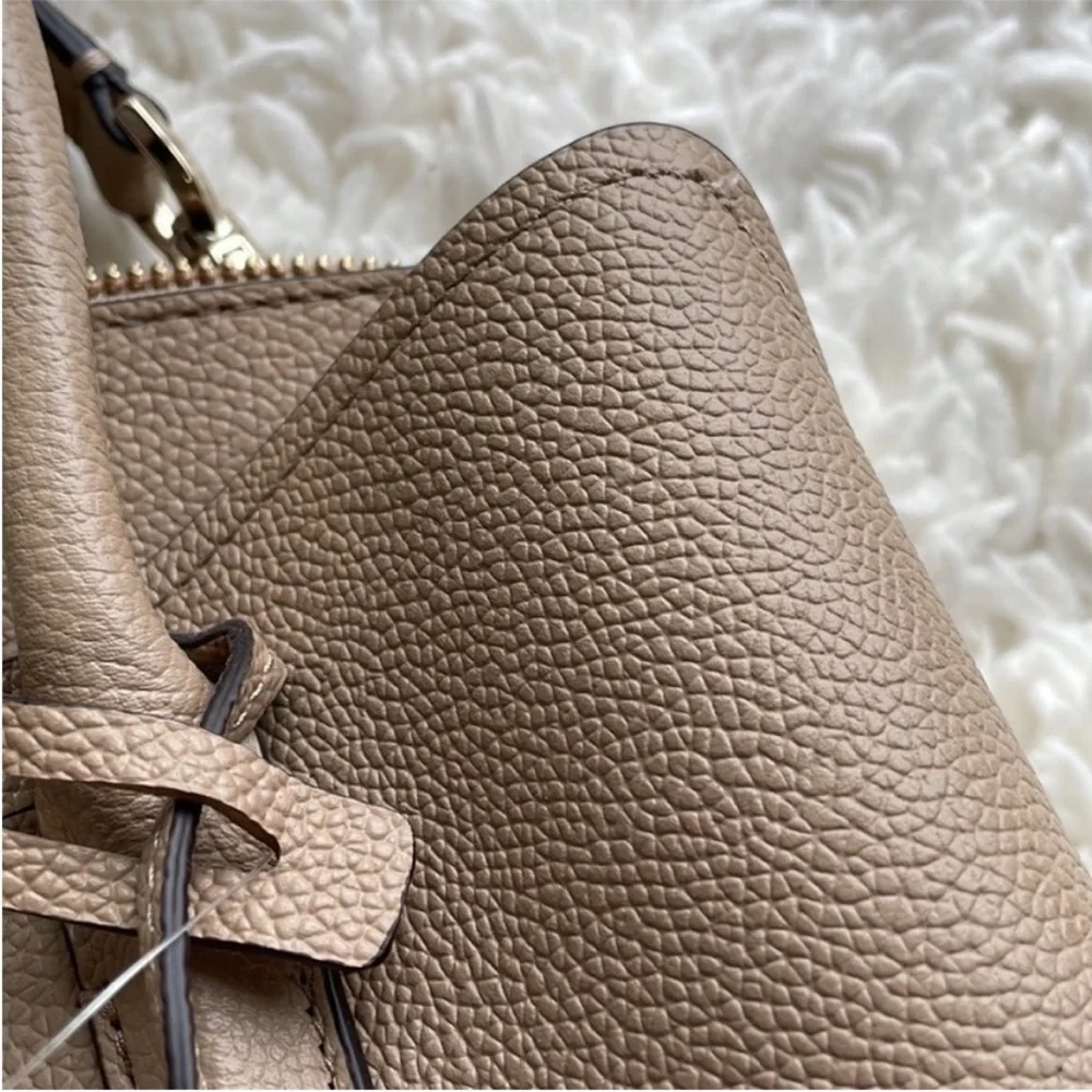 🆕‎ Kate Spade Medium Margaux Crossbody